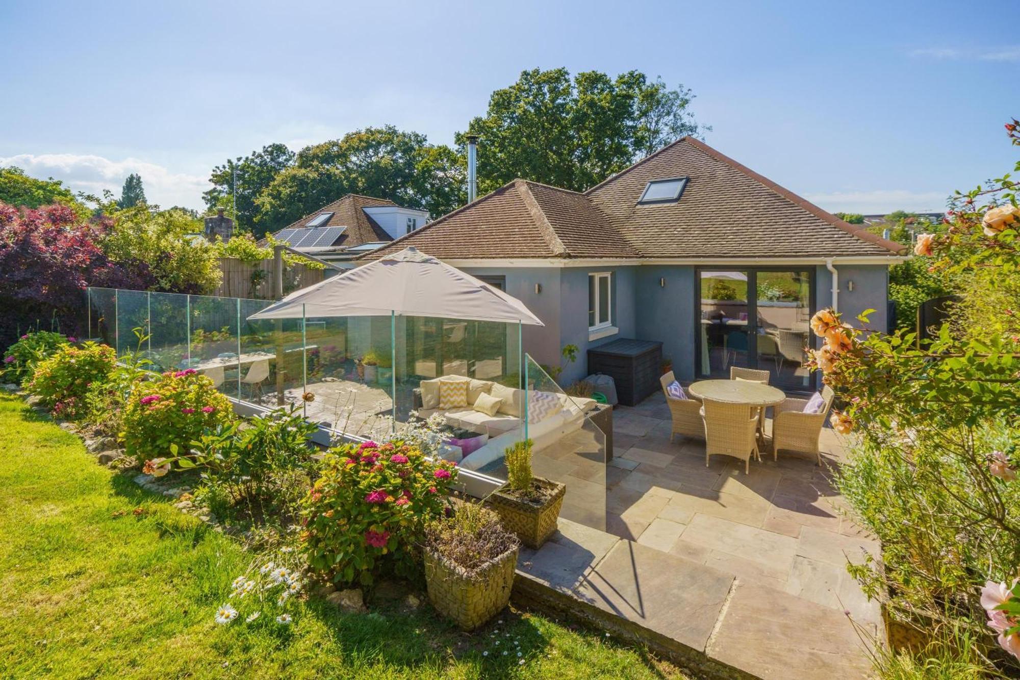 The Brackens Villa Seaview Kültér fotó